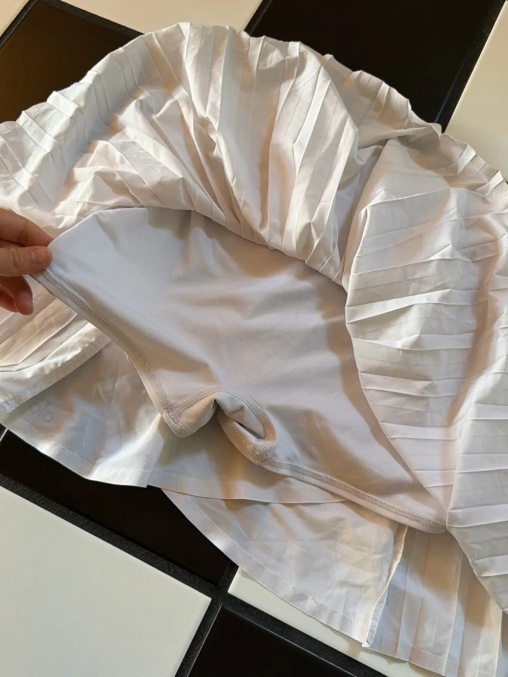Alo tennis skirt